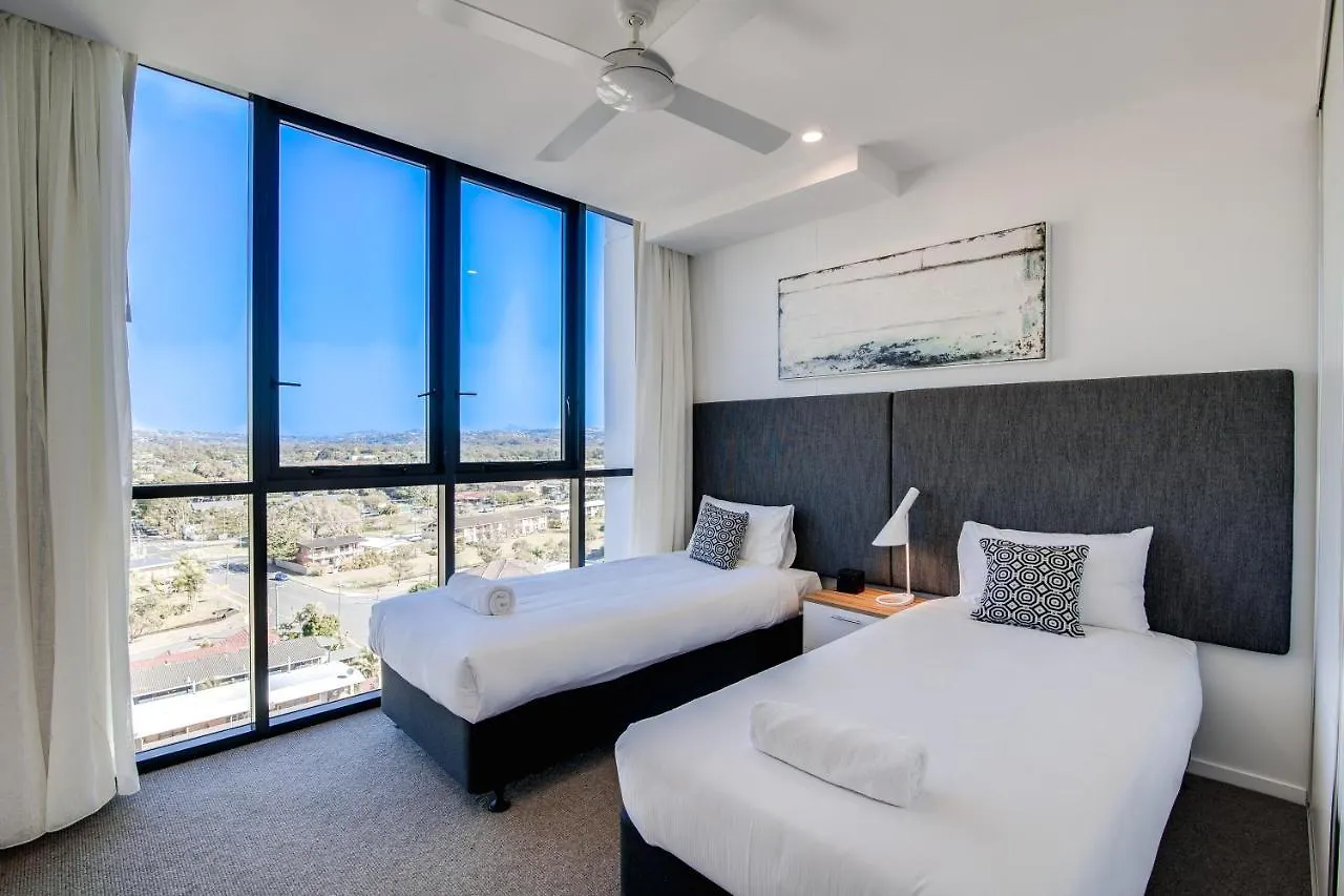 Iconic Kirra Beach Resort Gold Coast 4*,