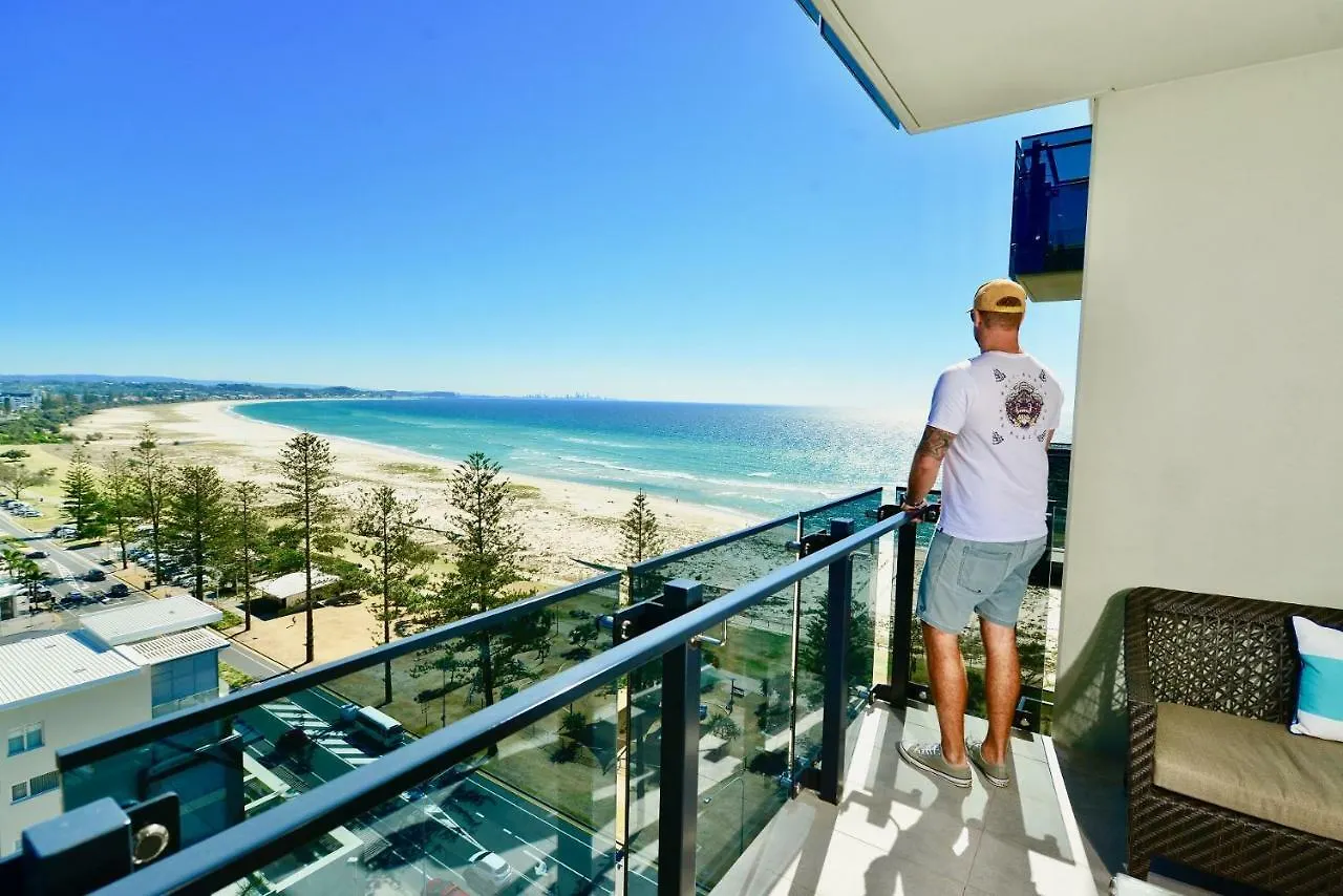 Iconic Kirra Beach Resort Gold Coast 4*,